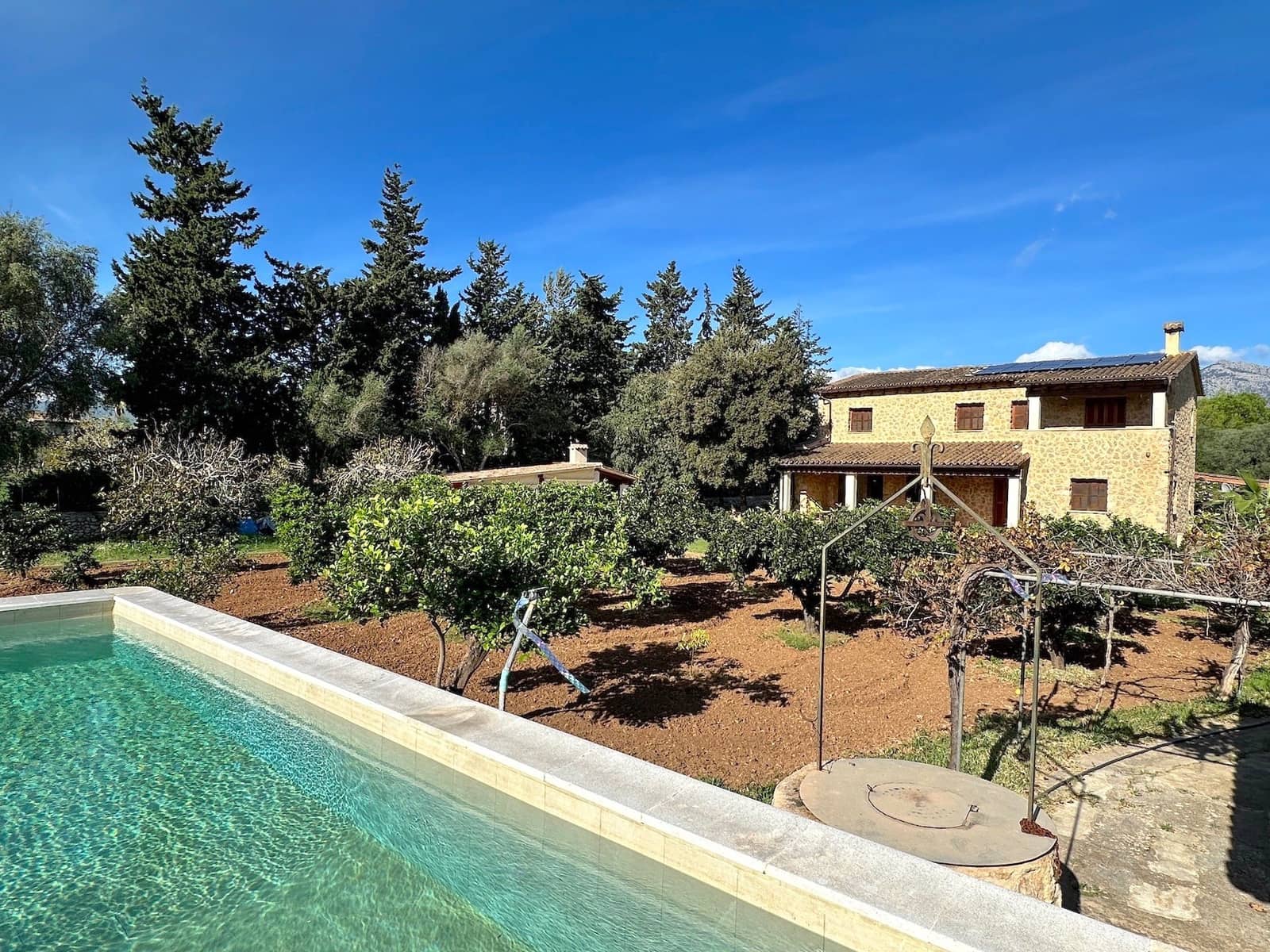 4 makuuhuone Huvila myytävänä paikassa Selva mukana uima-altaan 
autotalli - 2 500 000 € (Ref: 9353200)