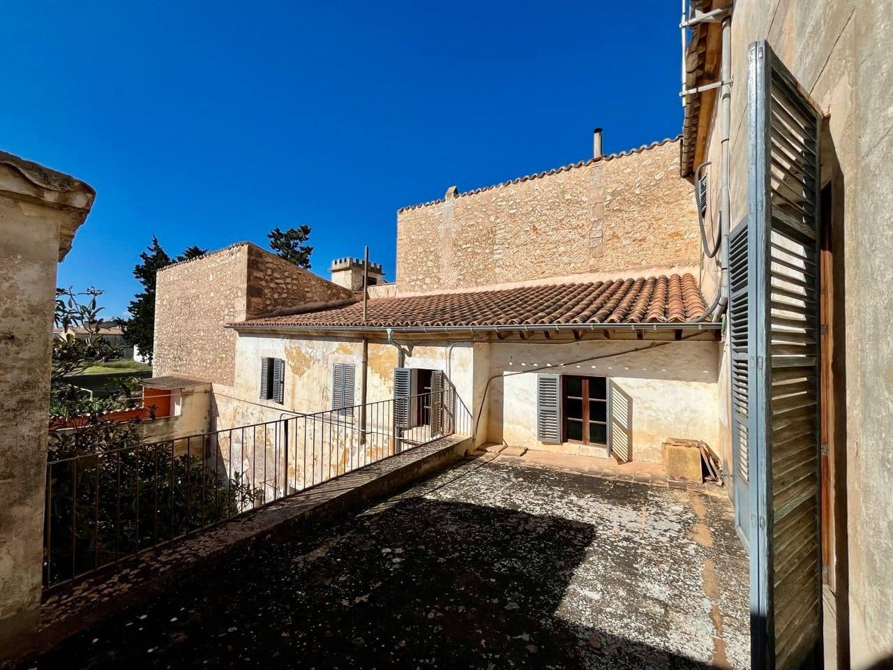 6 sypialnia Willa na sprzedaż w Binissalem z garażem - 1 200 000 € (Ref: 9570701)