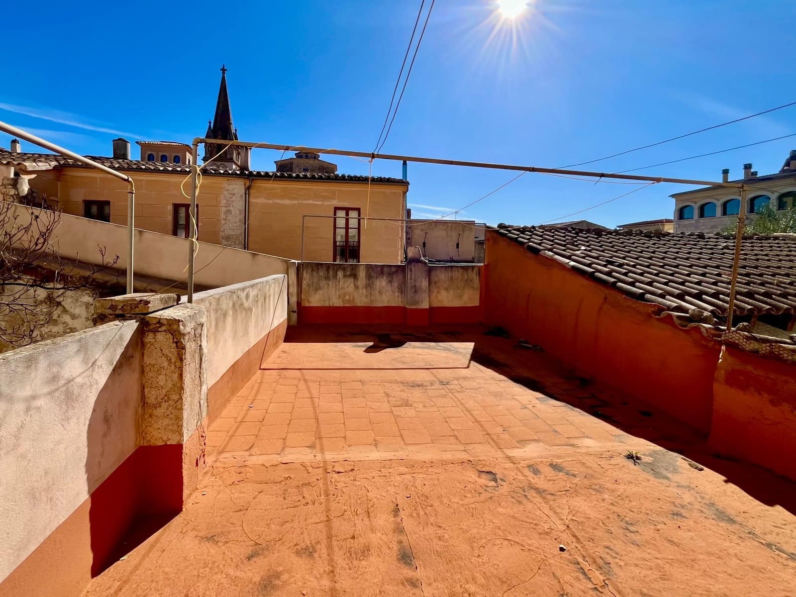 6 sypialnia Willa na sprzedaż w Binissalem z garażem - 1 200 000 € (Ref: 9570701)