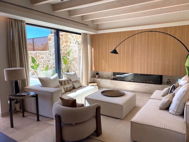 4 bedroom Villa for sale in Santa María del Camí with pool garage - € 2,500,000 (Ref: 9690060)