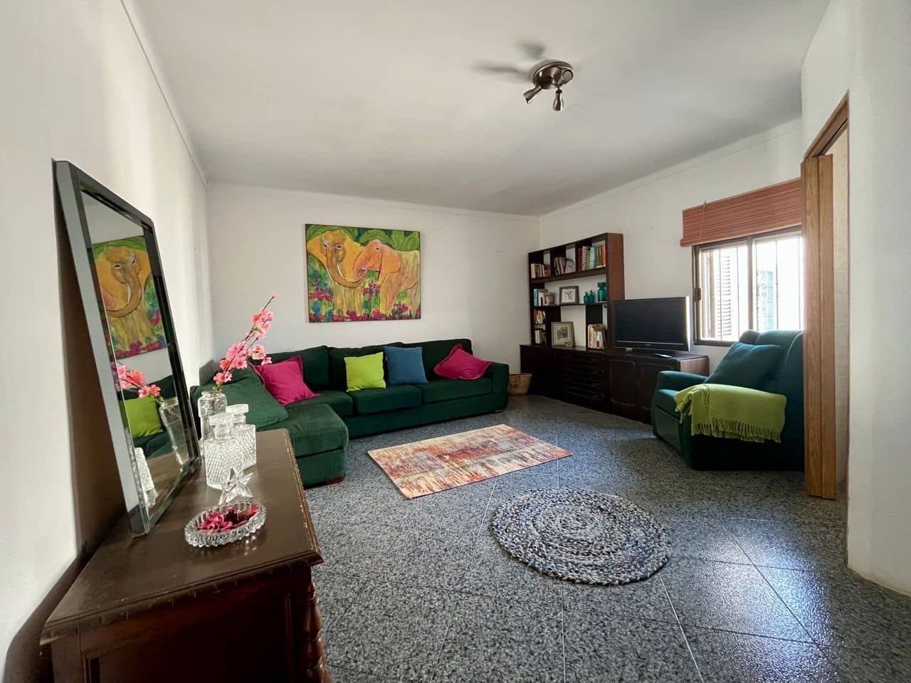 7 bedroom Villa for sale in Inca with pool garage - € 950,000 (Ref: 9728588)