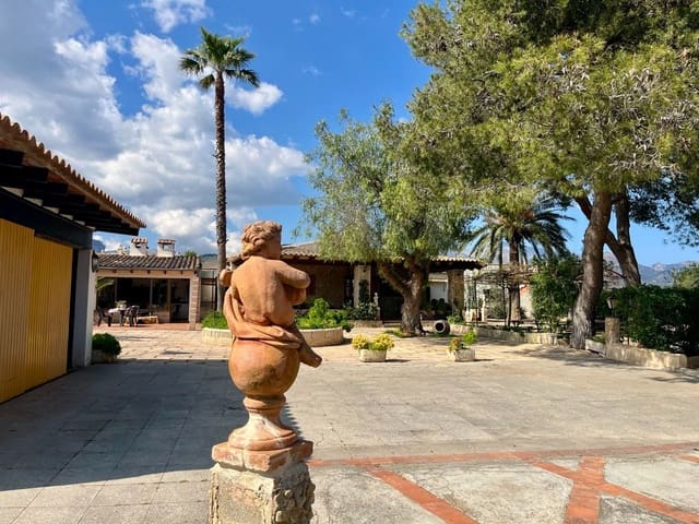 7 chambre Villa/Maison à vendre à Inca avec piscine garage - 950 000 € (Ref: 9728588)