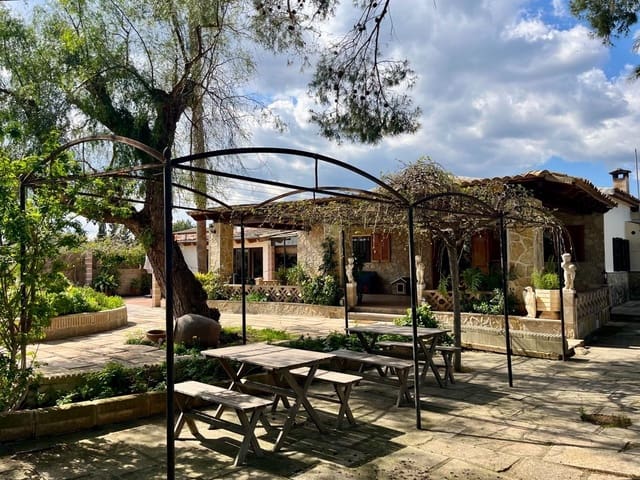 7 chambre Villa/Maison à vendre à Inca avec piscine garage - 950 000 € (Ref: 9728588)