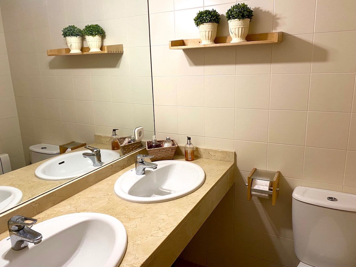 2 bedroom Flat for rent in Son Veri Nou with pool garage - € 2,500 (Ref: 9806149)