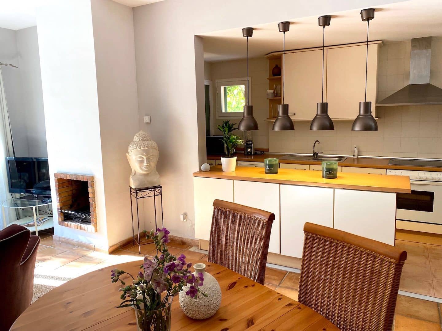 2 bedroom Flat for rent in Son Veri Nou with pool garage - € 2,500 (Ref: 9806149)