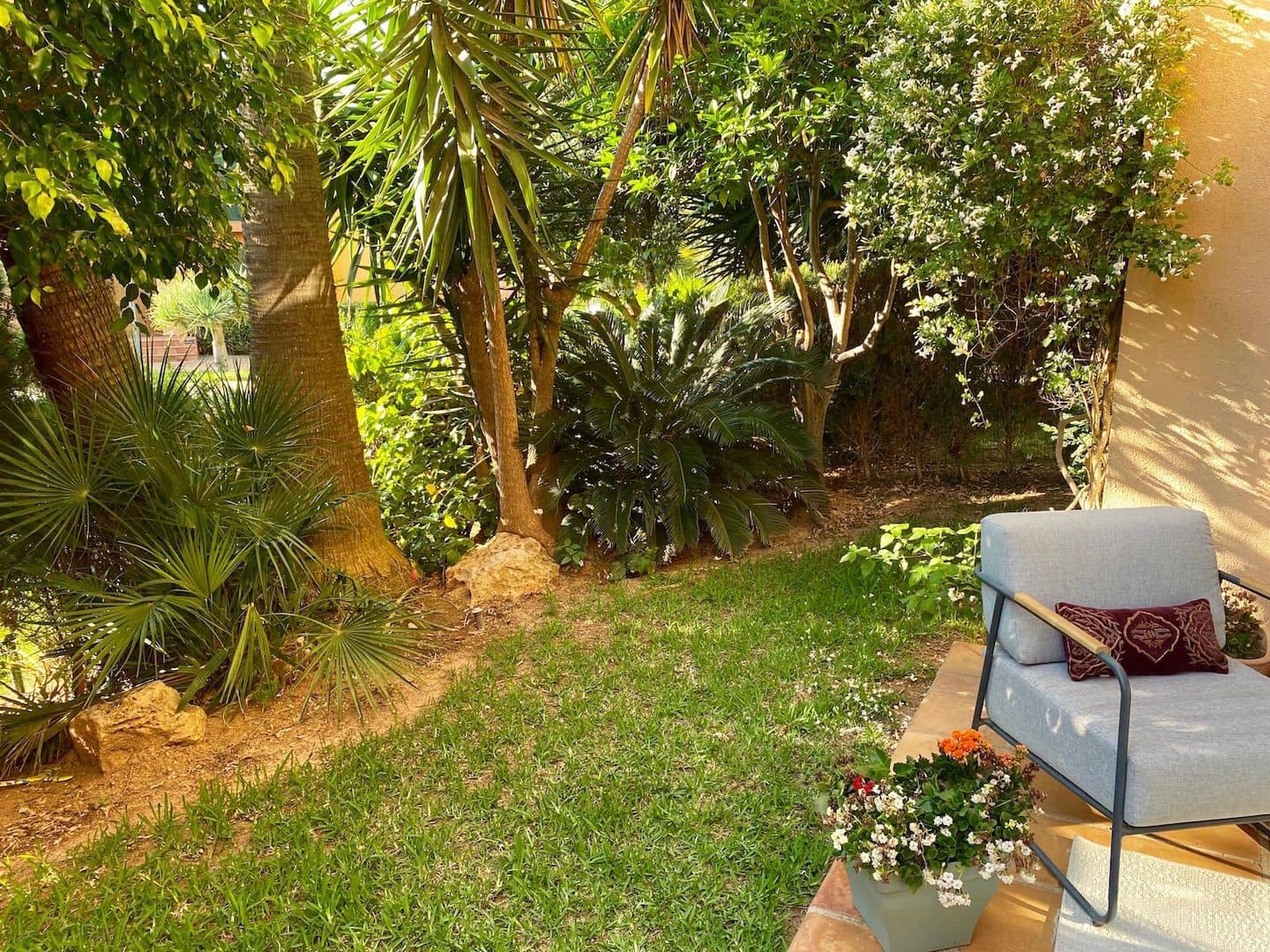 2 bedroom Flat for rent in Son Veri Nou with pool garage - € 2,500 (Ref: 9806149)