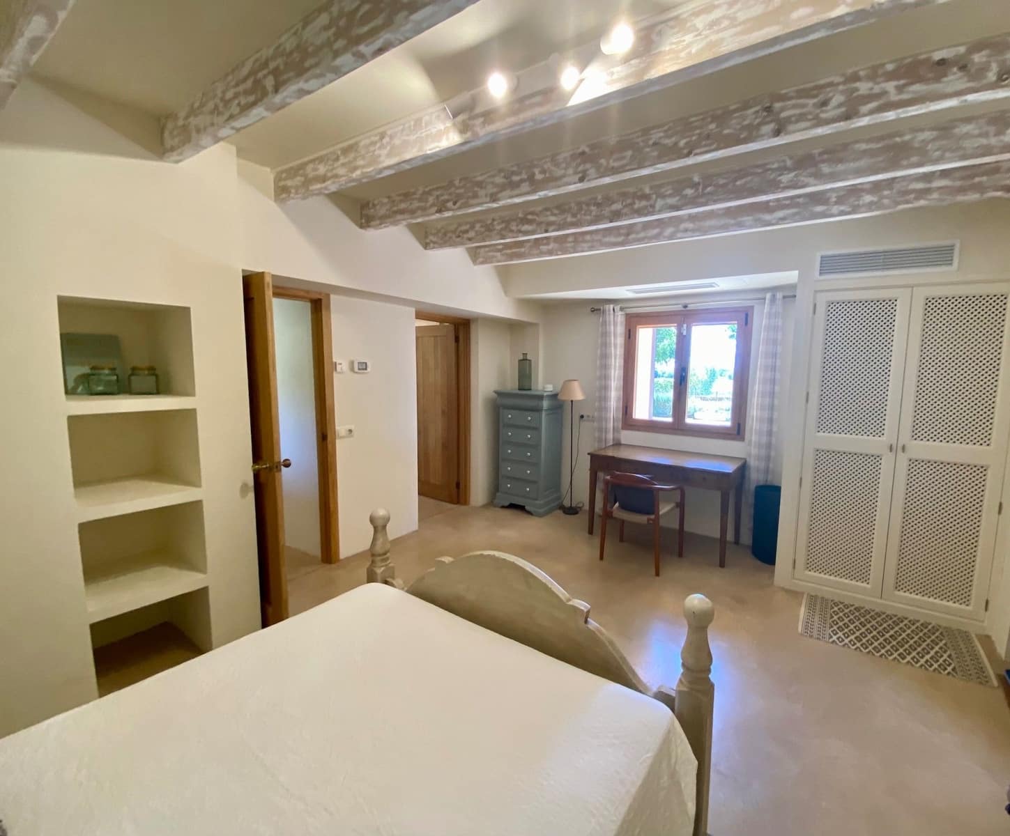 3 bedroom Villa for sale in Binissalem with pool garage - € 3,200,000 (Ref: 9851543)