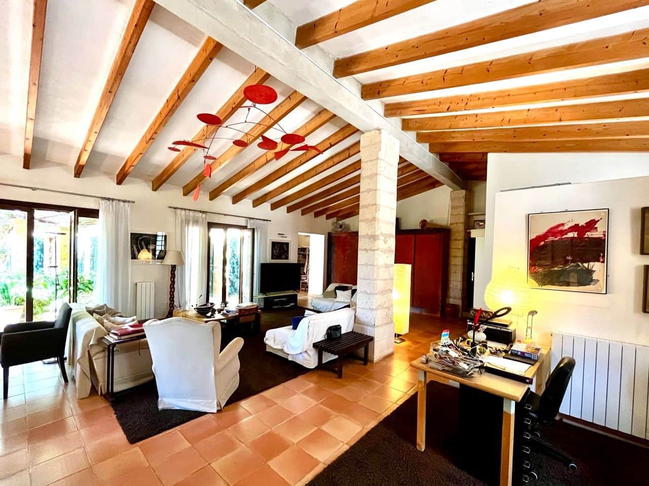 4 bedroom Villa for sale in Sencelles with pool garage - € 1,300,000 (Ref: 9864063)