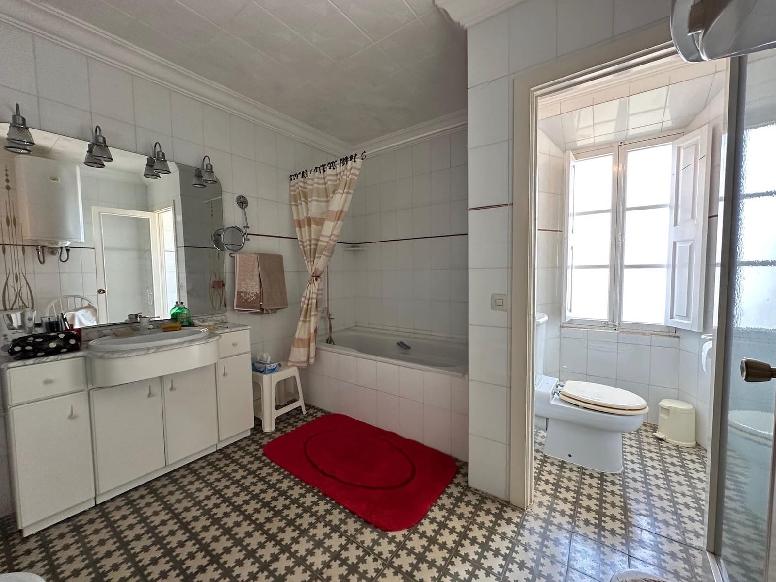 5 slaapkamer Villa te koop in Binissalem met garage - € 1.500.000 (Ref: 9912509)
