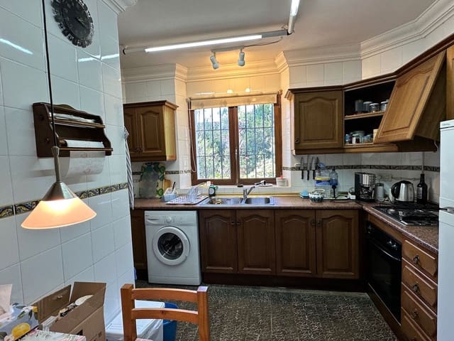 5 slaapkamer Villa te koop in Binissalem met garage - € 1.500.000 (Ref: 9912509)