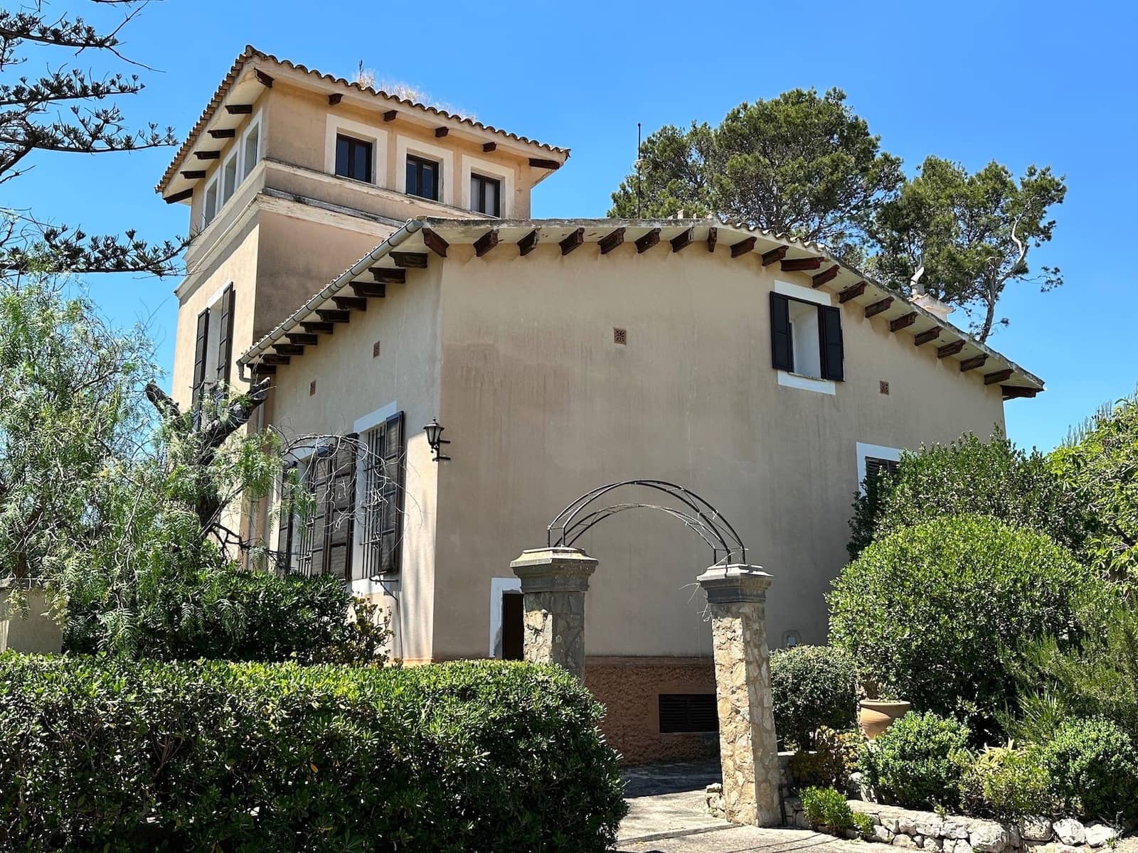 5 slaapkamer Villa te koop in Binissalem met garage - € 1.500.000 (Ref: 9912509)
