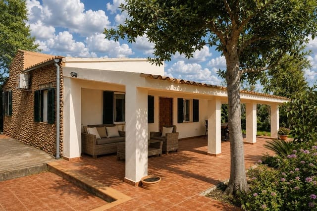 3 soveværelse Villa til salg i Santa María del Camí med swimmingpool garage - € 695.000 (Ref: 9990219)