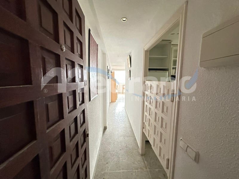 2 soverom Leilighet til salgs i Benidorm med svømmebasseng garasje - € 179 000 (Ref: 10130260)