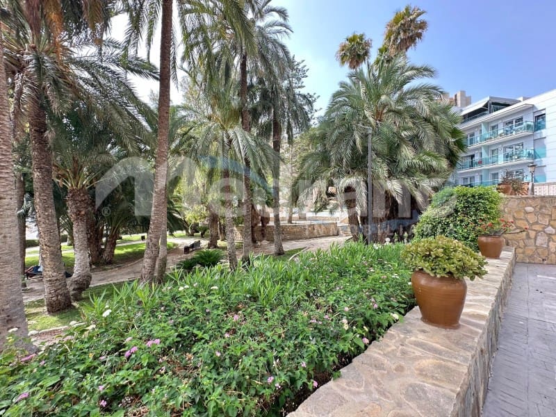 3 soverom Leilighet til salgs i Benidorm med garasje - € 570 000 (Ref: 10130261)
