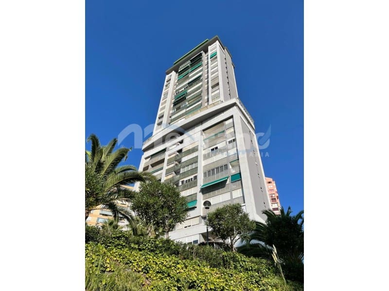 3 soveværelse Lejlighed til salg i Benidorm med swimmingpool garage - € 475.000 (Ref: 10130262)