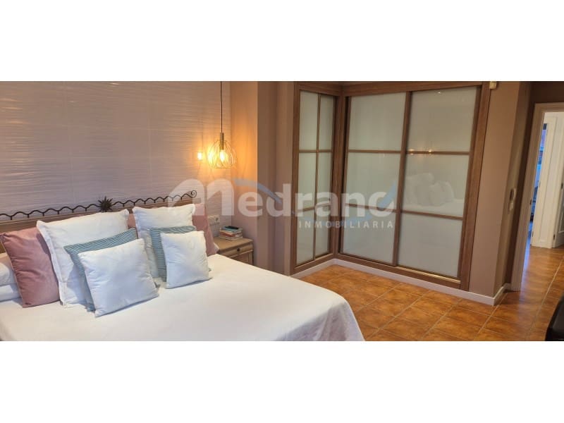 4 bedroom Villa for sale in Benidorm with pool garage - € 535,000 (Ref: 10130264)