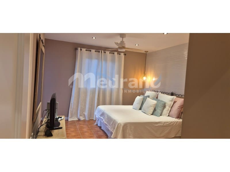 4 bedroom Villa for sale in Benidorm with pool garage - € 535,000 (Ref: 10130264)