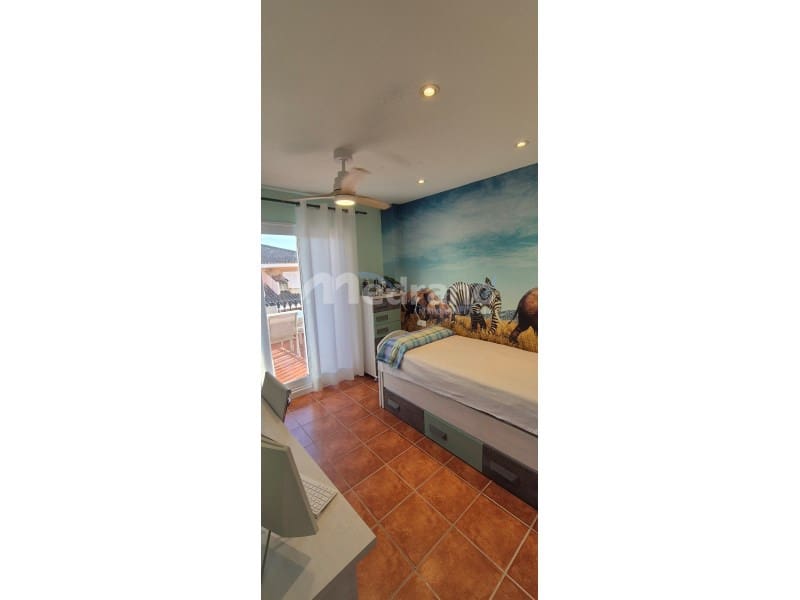 4 bedroom Villa for sale in Benidorm with pool garage - € 535,000 (Ref: 10130264)