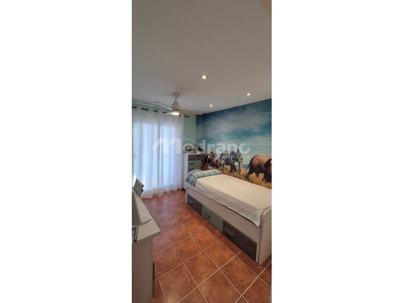 4 bedroom Villa for sale in Benidorm with pool garage - € 535,000 (Ref: 10130264)