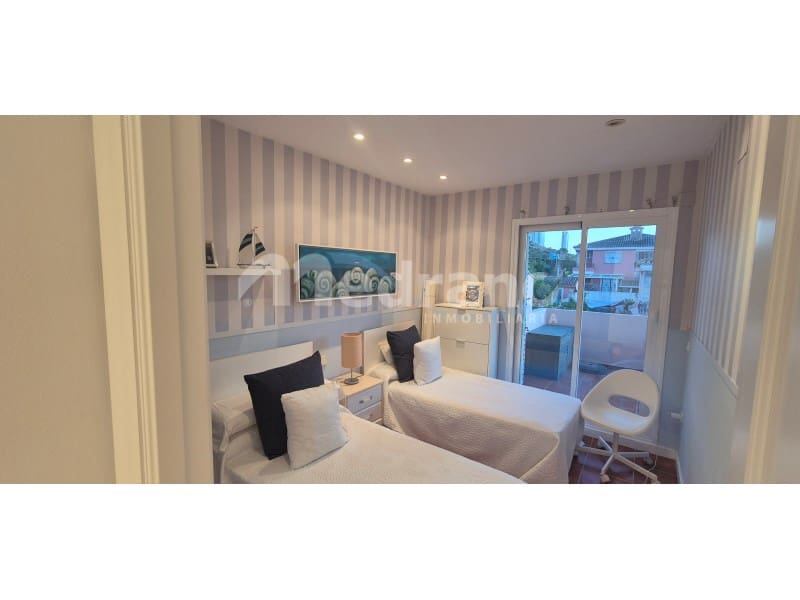 4 bedroom Villa for sale in Benidorm with pool garage - € 535,000 (Ref: 10130264)