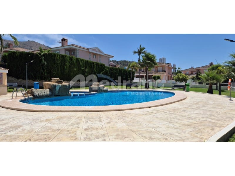 4 bedroom Villa for sale in Benidorm with pool garage - € 535,000 (Ref: 10130264)