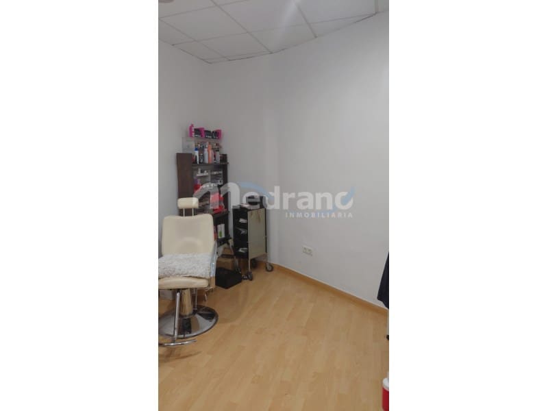 Local Comercial en Benidorm en venta - 240.000 € (Ref: 10130275)