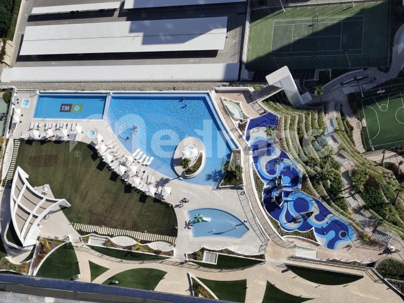 2 soverom Leilighet til leie i Benidorm med svømmebasseng garasje - € 3 000 (Ref: 10130276)