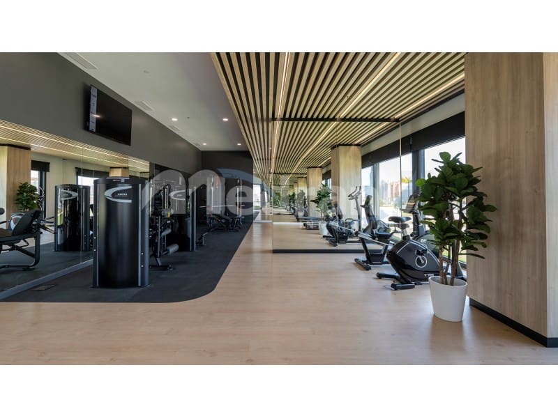 2 soverom Leilighet til leie i Benidorm med svømmebasseng garasje - € 3 000 (Ref: 10130276)