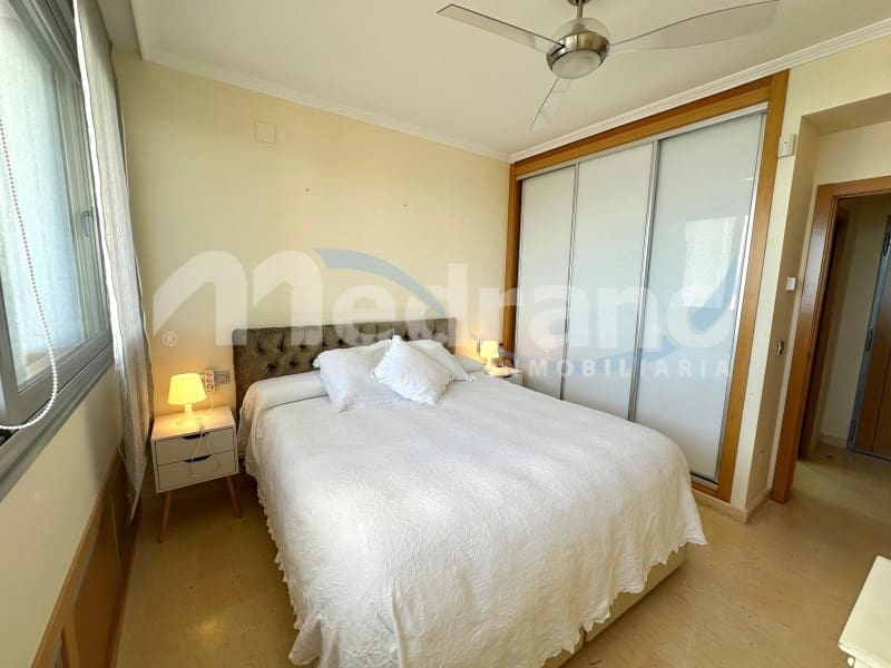 Appartement de 2 chambres à louer à Benidorm avec piscine garage - 1 600 € (Ref: 10130277)