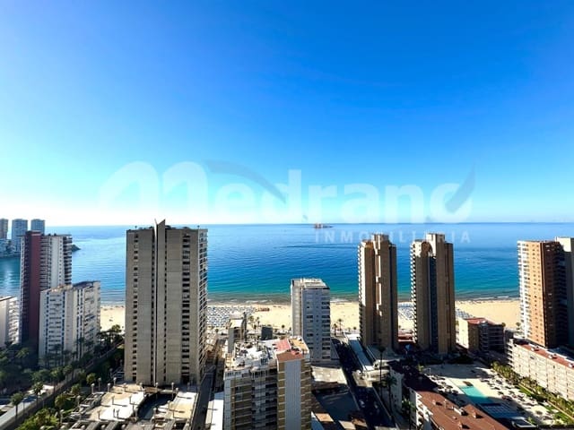 Appartement de 2 chambres à louer à Playa Levante, Benidorm avec piscine garage - 1 600 € (Ref: 10130277)