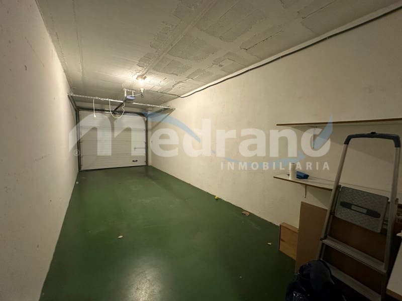Appartement de 2 chambres à louer à Benidorm avec piscine garage - 1 600 € (Ref: 10130277)