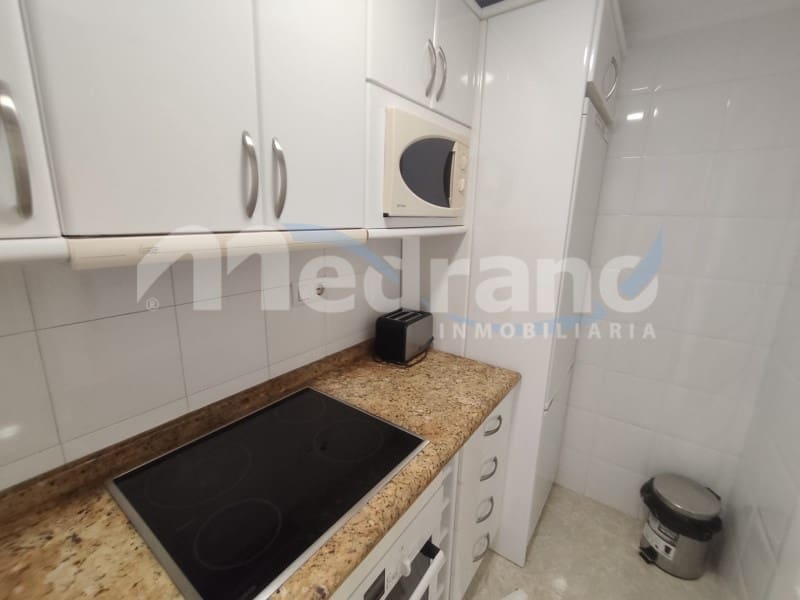 Piso de 2 habitaciones en Benidorm en venta con piscina garaje - 465.000 € (Ref: 10130278)