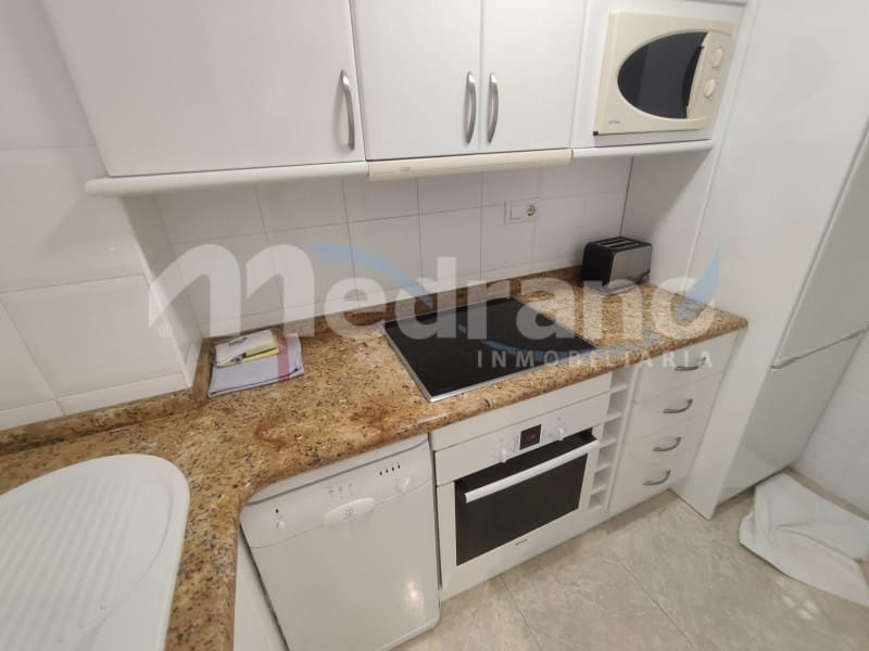 Piso de 2 habitaciones en Benidorm en venta con piscina garaje - 465.000 € (Ref: 10130278)