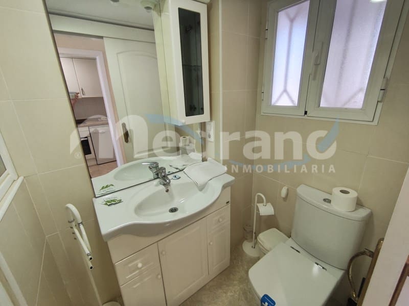 Piso de 2 habitaciones en Benidorm en venta con piscina garaje - 465.000 € (Ref: 10130278)