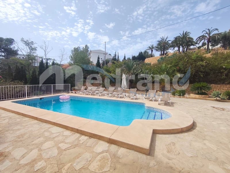 Chalet de 5 habitaciones en Benidorm en venta con piscina garaje - 1.400.000 € (Ref: 10131400)