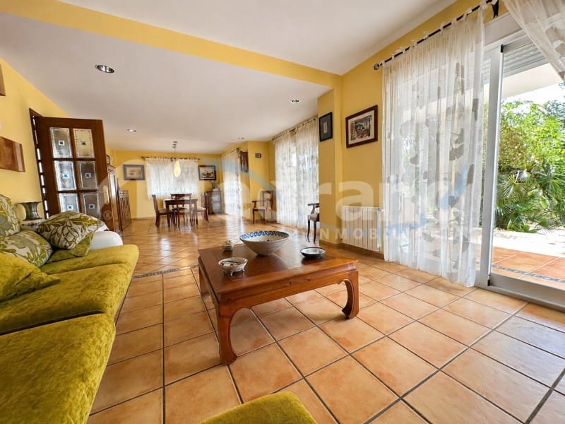 Chalet de 5 habitaciones en Benidorm en venta con piscina garaje - 1.400.000 € (Ref: 10131400)