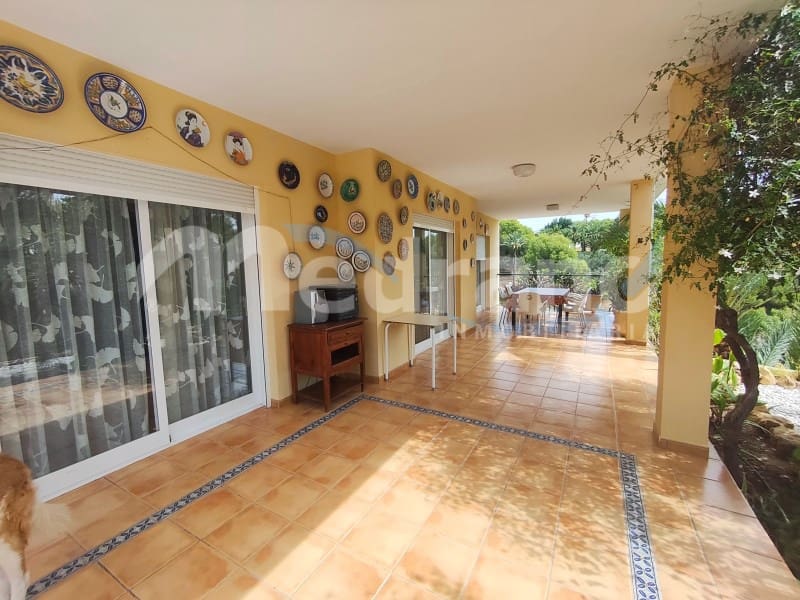 Chalet de 5 habitaciones en Benidorm en venta con piscina garaje - 1.400.000 € (Ref: 10131400)