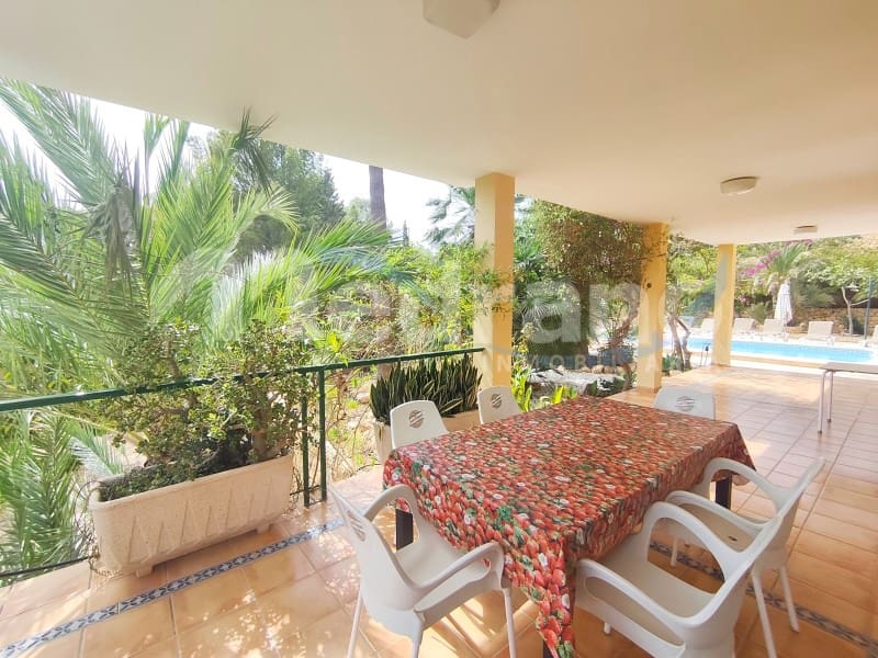Chalet de 5 habitaciones en Benidorm en venta con piscina garaje - 1.400.000 € (Ref: 10131400)