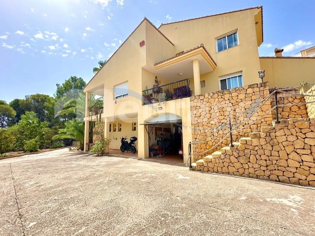 Chalet de 5 habitaciones en Urbanizaciones, Benidorm en venta con piscina garaje - 1.400.000 € (Ref: 10131400)