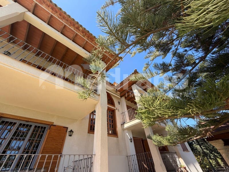 5 bedroom Villa for sale in Altea with pool garage - € 1,990,000 (Ref: 10131401)