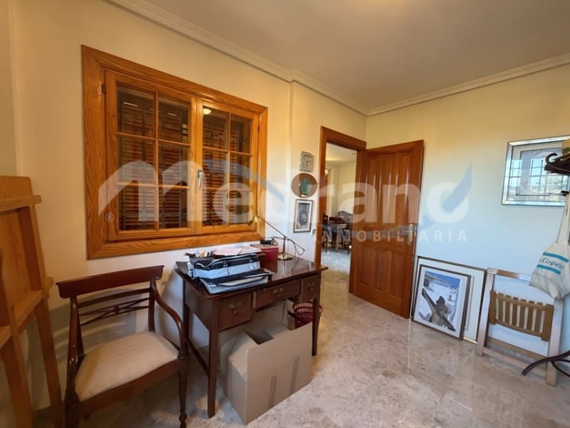 5 bedroom Villa for sale in Altea with pool garage - € 1,990,000 (Ref: 10131401)