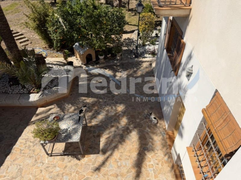 5 bedroom Villa for sale in Altea with pool garage - € 1,990,000 (Ref: 10131401)