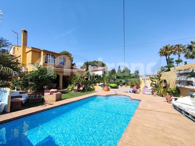 4 quarto Moradia para venda em Rincón Bajo, Benidorm com piscina garagem - 710 000 € (Ref: 10131404)