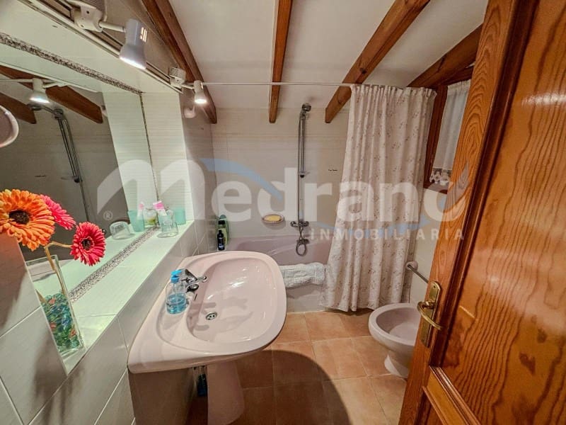 6 soveværelse Villa til salg i Benidorm med swimmingpool garage - € 745.000 (Ref: 10131405)