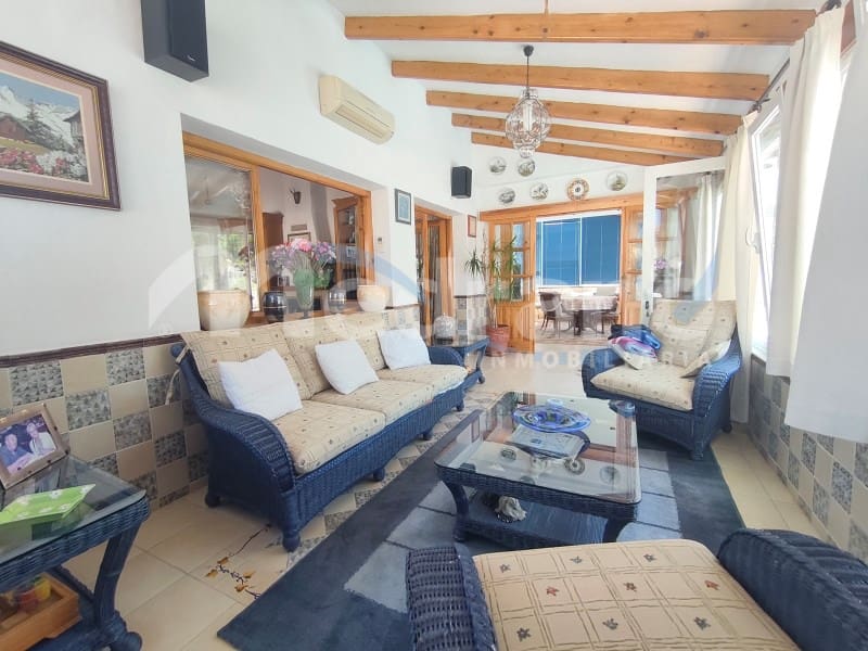 6 soveværelse Villa til salg i Benidorm med swimmingpool garage - € 745.000 (Ref: 10131405)