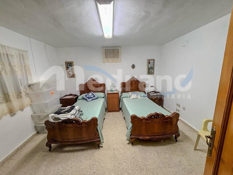 6 soveværelse Villa til salg i Benidorm med swimmingpool garage - € 745.000 (Ref: 10131405)