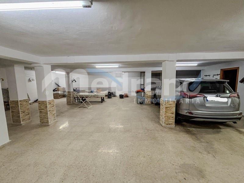 6 soveværelse Villa til salg i Benidorm med swimmingpool garage - € 745.000 (Ref: 10131405)