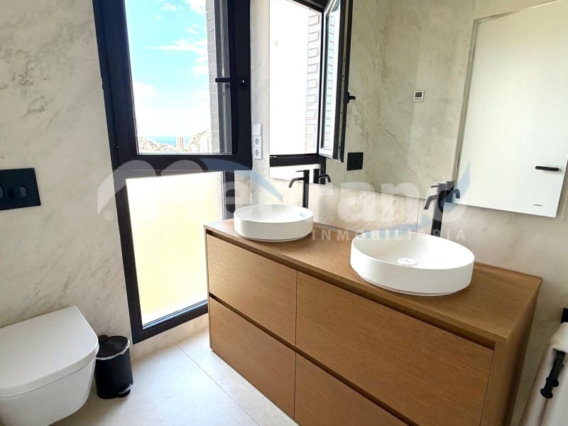 2 chambre Appartement à vendre à Benidorm avec piscine garage - 800 000 € (Ref: 10135937)
