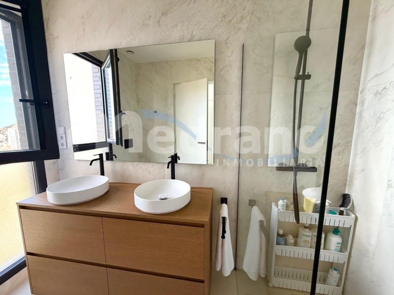 2 chambre Appartement à vendre à Benidorm avec piscine garage - 800 000 € (Ref: 10135937)