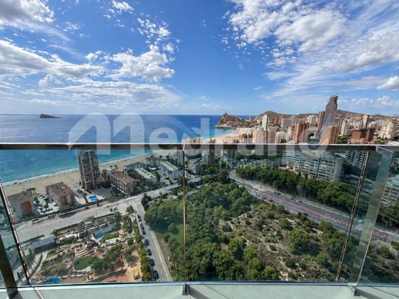 2 chambre Appartement à vendre à Benidorm avec piscine garage - 800 000 € (Ref: 10135937)